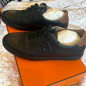Hermes men’s quicker men’s sneaker noir/camel size 42